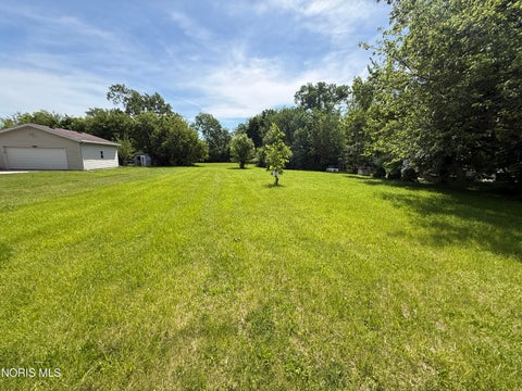 Tiny photo for 673 Nottingham Drive, Genoa, OH 43430 (MLS # 10008756)