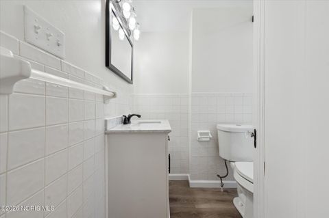 Tiny photo for 1575 Gould Road, Toledo, OH 43612 (MLS # 10004011)