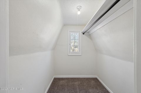 Tiny photo for 1575 Gould Road, Toledo, OH 43612 (MLS # 10004011)