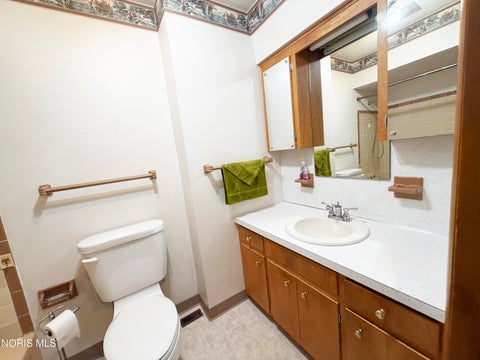 Tiny photo for 519 Glenview Drive, Fostoria, OH 44830 (MLS # 10014382)