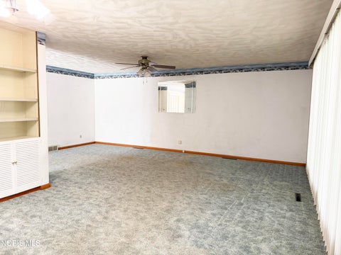 Tiny photo for 519 Glenview Drive, Fostoria, OH 44830 (MLS # 10014382)