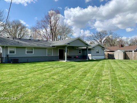 Tiny photo for 2450 Amara Drive, Toledo, OH 43615 (MLS # 10006260)