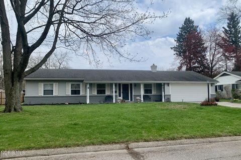 Photo of 2450 Amara Drive, Toledo, OH 43615 (MLS # 10006260)
