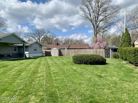 Tiny photo for 2450 Amara Drive, Toledo, OH 43615 (MLS # 10006260)
