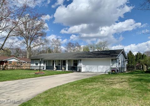 Tiny photo for 2450 Amara Drive, Toledo, OH 43615 (MLS # 10006260)