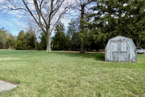 Tiny photo for 1425 White Avenue, Fremont, OH 43420 (MLS # 10008564)