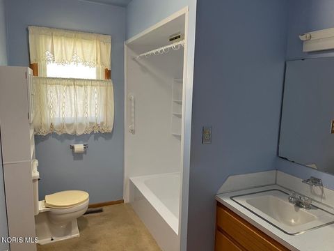 Tiny photo for 410 Prentiss Avenue, Findlay, OH 45840 (MLS # 10007662)