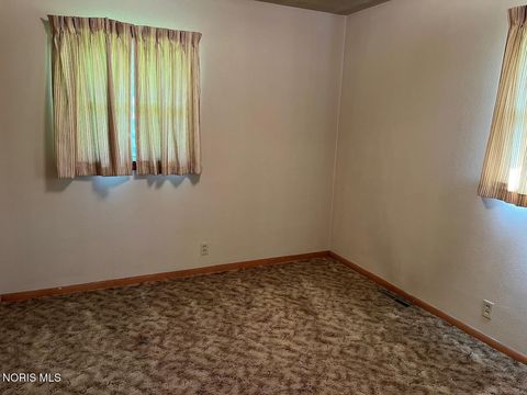 Tiny photo for 410 Prentiss Avenue, Findlay, OH 45840 (MLS # 10007662)