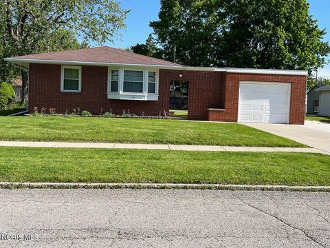 Photo of 410 Prentiss Avenue, Findlay, OH 45840 (MLS # 10007662)