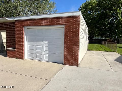 Tiny photo for 410 Prentiss Avenue, Findlay, OH 45840 (MLS # 10007662)