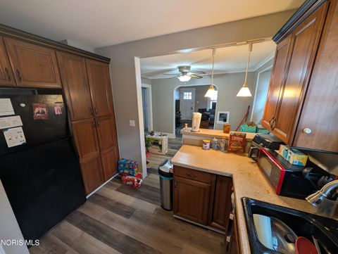 Tiny photo for 1833 Wychwood Street, Toledo, OH 43613 (MLS # 10007872)