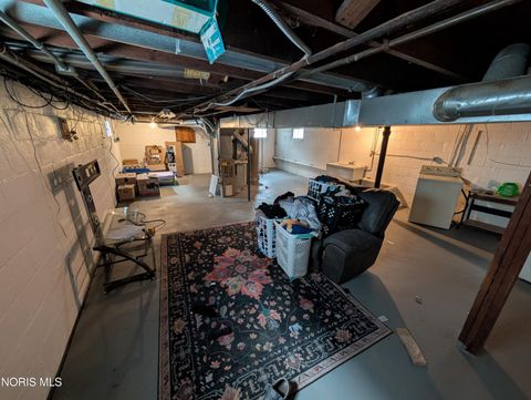 Tiny photo for 1833 Wychwood Street, Toledo, OH 43613 (MLS # 10007872)