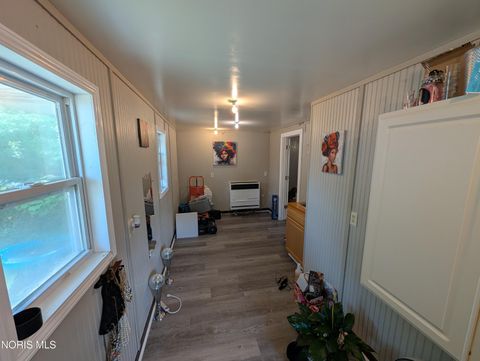 Tiny photo for 1833 Wychwood Street, Toledo, OH 43613 (MLS # 10007872)