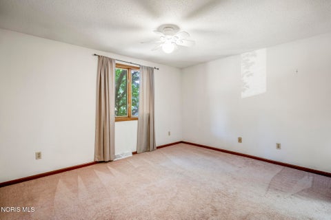 Tiny photo for 1255 Applegate Street #1255, Waterville, OH 43566 (MLS # 10010347)