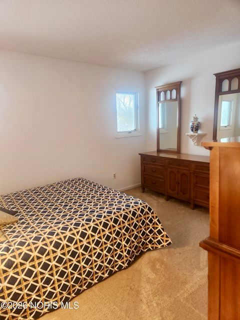 Tiny photo for 4541 Farmington Road, Toledo, OH 43623 (MLS # 10004055)