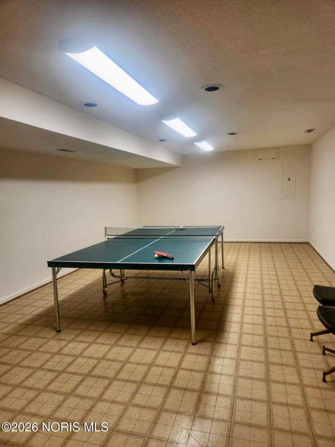 Tiny photo for 4541 Farmington Road, Toledo, OH 43623 (MLS # 10004055)