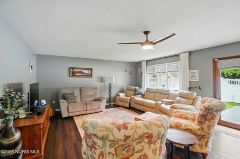 Tiny photo for 2000 Rush Creek Court, Findlay, OH 45840 (MLS # 10002772)