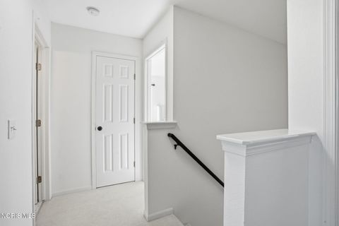 Tiny photo for 802 Kildare Lane, Bowling Green, OH 43402 (MLS # 10006842)