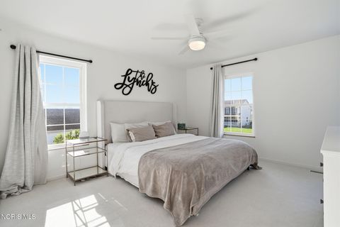 Tiny photo for 802 Kildare Lane, Bowling Green, OH 43402 (MLS # 10006842)