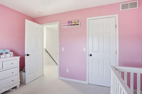 Tiny photo for 802 Kildare Lane, Bowling Green, OH 43402 (MLS # 10006842)