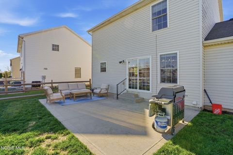 Tiny photo for 802 Kildare Lane, Bowling Green, OH 43402 (MLS # 10006842)