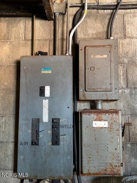 Tiny photo for 376 E Perry Street, Tiffin, OH 44883 (MLS # 10005744)