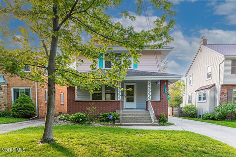 Photo of 1889 Princeton Drive, Toledo, OH 43614 (MLS # 10007559)