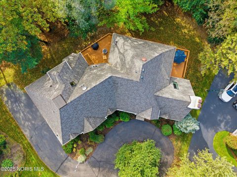 Tiny photo for 5220 S Oak Court, Toledo, OH 43623 (MLS # 10000632)