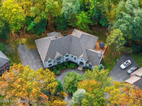 Tiny photo for 5220 S Oak Court, Toledo, OH 43623 (MLS # 10000632)