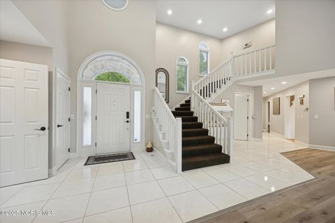 Tiny photo for 5220 S Oak Court, Toledo, OH 43623 (MLS # 10000632)