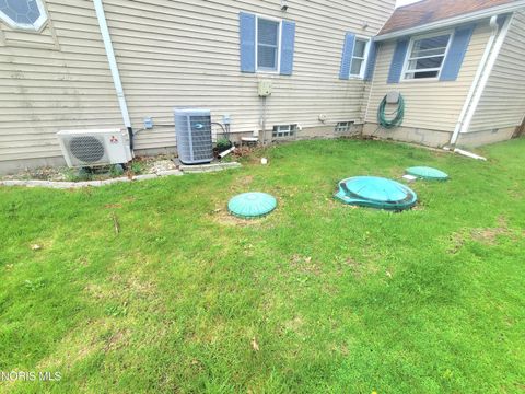 Tiny photo for 7085 N Curtice Street, Curtice, OH 43412 (MLS # 10006999)