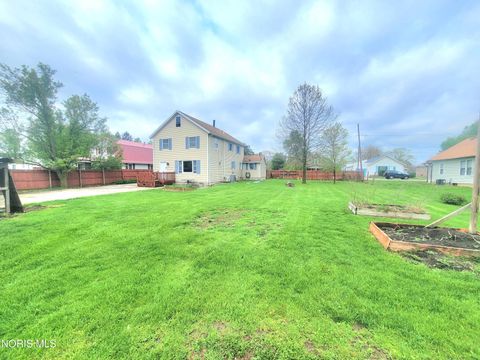 Tiny photo for 7085 N Curtice Street, Curtice, OH 43412 (MLS # 10006999)