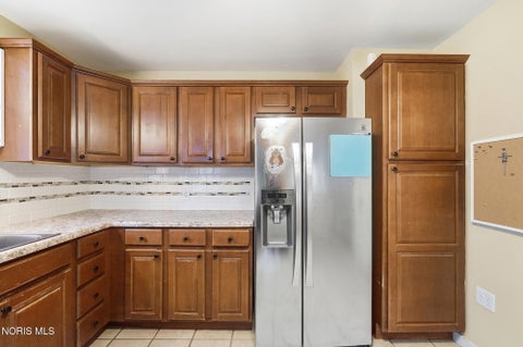 Tiny photo for 2023 Riverview Court, Toledo, OH 43614 (MLS # 10014066)
