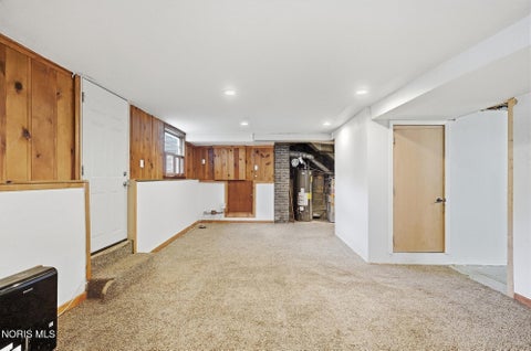 Tiny photo for 2023 Riverview Court, Toledo, OH 43614 (MLS # 10014066)