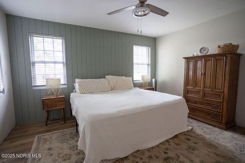 Tiny photo for 1463 Misty Oaks Drive, Findlay, OH 45840 (MLS # 10000622)