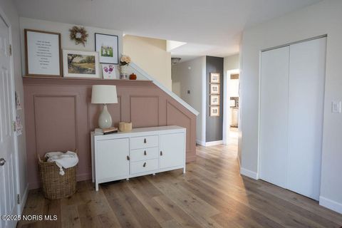 Tiny photo for 1463 Misty Oaks Drive, Findlay, OH 45840 (MLS # 10000622)