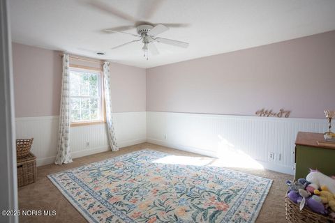 Tiny photo for 1463 Misty Oaks Drive, Findlay, OH 45840 (MLS # 10000622)