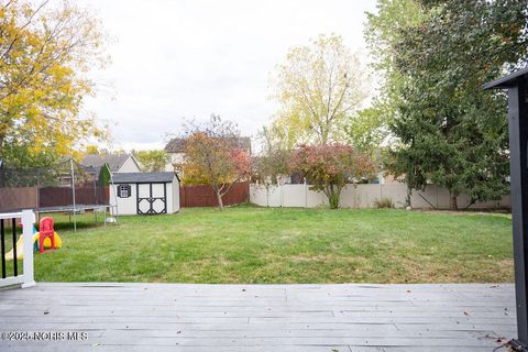 Tiny photo for 1463 Misty Oaks Drive, Findlay, OH 45840 (MLS # 10000622)