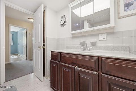 Tiny photo for 5326 Grosse Point Parkway, Toledo, OH 43611 (MLS # 10012428)