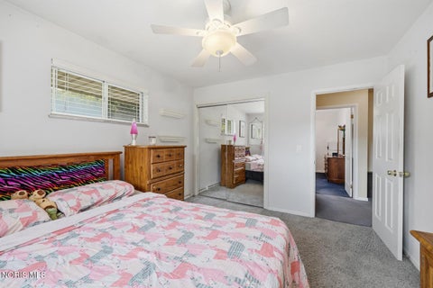 Tiny photo for 5326 Grosse Point Parkway, Toledo, OH 43611 (MLS # 10012428)