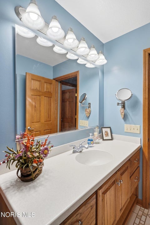 Tiny photo for 1614 Grand Bay Drive, Oregon, OH 43616 (MLS # 10014490)