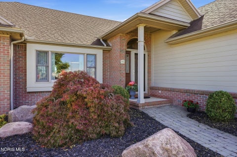 Tiny photo for 1614 Grand Bay Drive, Oregon, OH 43616 (MLS # 10014490)