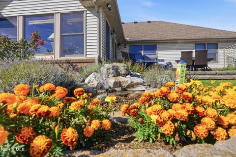 Tiny photo for 1614 Grand Bay Drive, Oregon, OH 43616 (MLS # 10014490)