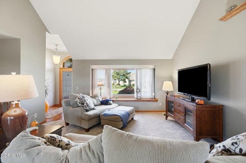 Tiny photo for 1614 Grand Bay Drive, Oregon, OH 43616 (MLS # 10014490)