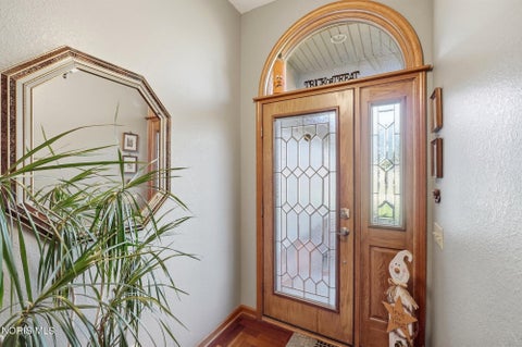 Tiny photo for 1614 Grand Bay Drive, Oregon, OH 43616 (MLS # 10014490)