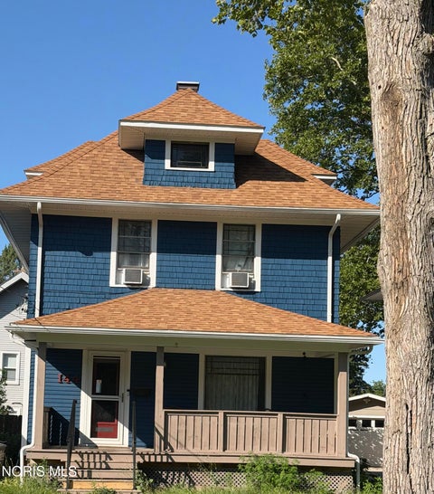 Photo of 144 University Boulevard, Toledo, OH 43614 (MLS # 10011489)