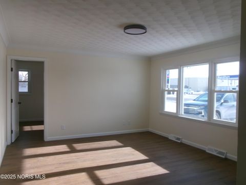 Tiny photo for 6 W Center Street, Leipsic, OH 45856 (MLS # 10002423)