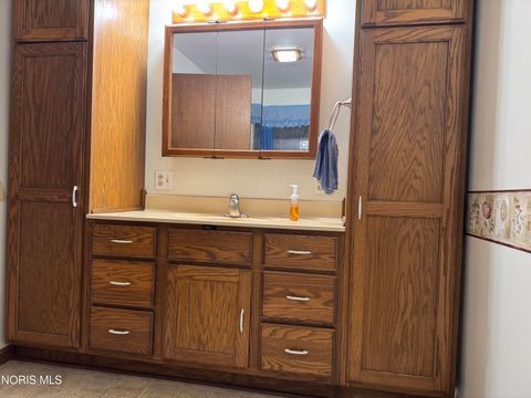 Tiny photo for 150 N 1st Street, Hamler, OH 43524 (MLS # 10006682)