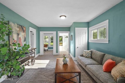 Tiny photo for 5805 Fryer Avenue, Toledo, OH 43615 (MLS # 10006934)