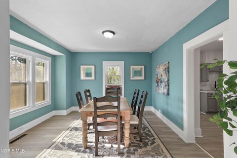 Tiny photo for 5805 Fryer Avenue, Toledo, OH 43615 (MLS # 10006934)